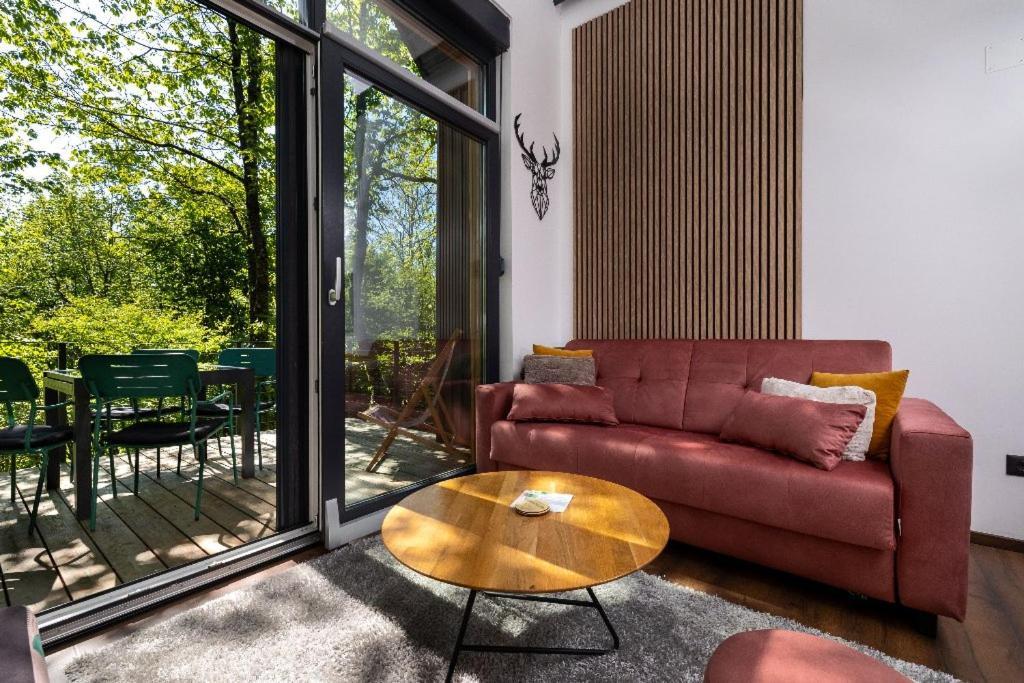 Tree Elements Treehouse Retreat Daire Slunj Dış mekan fotoğraf